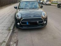 Gebraucht Mini Cooper 136 PS (100 kW) 2018 Schwarz Kleinwagen