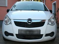 Gebraucht Opel Agila 65 PS (47 kW) 2010 Weiß Limousine