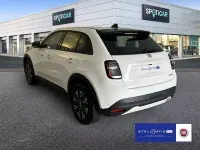 Neu Fiat 600 101 PS (74 kW) 2025 Weiß SUV