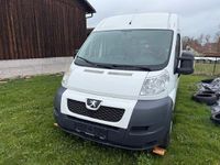 Gebraucht Peugeot Boxer Avantage 131 PS (96 kW) 2013 Weiß Van