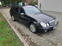 Usata Mercedes E280 190 CV (139 kW) 2009 Nero Station wagon