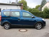 Gebraucht Dacia Dokker Celebration 116 PS (85 kW) 2019 Blau Van / Kleinbus