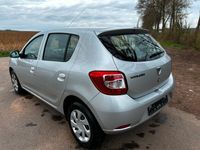 gebraucht Dacia Sandero Laureate Euro 5 - 2. Hand - Zahnriemen + Wapu NEU