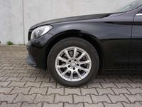 Gebraucht Mercedes C220 170 PS (125 kW) 2016 Schwarz  unilack Kombi