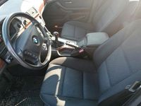 Gebraucht BMW 525 192 PS (141 kW) 2001 Grau Limousine