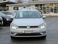 Gebraucht VW Golf VII Join 116 PS (85 kW) 2018 White silver metallic Kombi