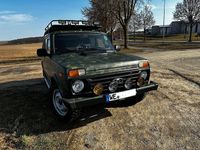 Gebraucht Lada niva 83 PS (61 kW) 2023 Grün SUV