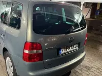 Gebraucht VW Touran Basis 102 PS (75 kW) 2004 Grau Van / Kleinbus