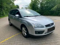 Gebraucht Ford Focus 100 PS (73 kW) 2006 Silber Kombi
