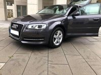 Gebraucht Audi A3 Attraction 140 PS (102 kW) 2012 Grau Kleinwagen