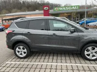 Gebraucht Ford Kuga Trend 120 PS (88 kW) 2018 Grau SUV