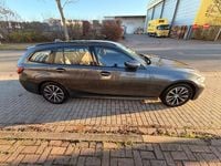 Gebraucht BMW 320 Shadowline 190 PS (139 kW) 2020 Schwarz Kombi