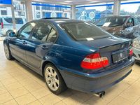 Gebraucht BMW 318 143 PS (105 kW) 2002 Blau Limousine