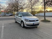 Gebraucht VW Touran 115 PS (84 kW) 2012 Silber Van / Kleinbus