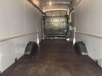 Gebraucht Ford Transit Trend 131 PS (96 kW) 2025 Weiß Pickup