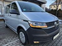Gebraucht VW Transporter 150 PS (110 kW) 2021 Silber Van