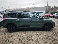 Usata Dacia Jogger Extreme 110 CV (80 kW) 2023 Verde Monovolume