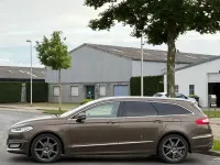 Gebraucht Ford Mondeo Vignale 179 PS (131 kW) 2016 Braun Kombi