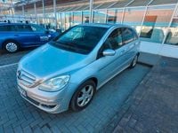 Gebraucht Mercedes B200 140 PS (102 kW) 2007 Silber Van / Kleinbus