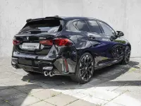 Gebraucht BMW M135 Performance 300 PS (220 kW) 2025 Schwarz Kleinwagen