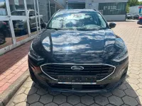 Używany Ford Focus Cool & Connect 120 KM (88 kW) 2012 Czarny Sedan/Limuzyna