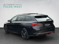 Neu Skoda Octavia RS 265 PS (194 kW) 2025 Blackmagic perleffekt Kombi