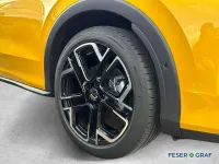 Neu VW T-Roc Life 150 PS (110 kW) 2026 Gelb SUV
