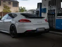 Gebraucht Porsche Panamera GTS 440 PS (323 kW) 2016 Weiß Kleinwagen