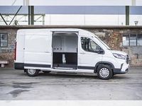Second-hand Maxus V90 148 CP (108 kW) 2024 Alb Van