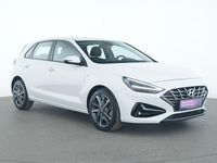 Gebraucht Hyundai i30 160 PS (117 kW) 2023 Atlas white Limousine