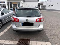 Gebraucht VW Passat 150 PS (110 kW) 2006 Silber Kombi