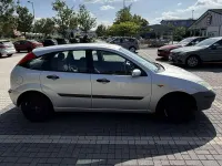 Gebraucht Ford Focus Futura 116 PS (85 kW) 2004 Grau Limousine