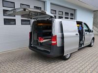 Gebraucht Mercedes Vito 114 PS (83 kW) 2019 Silber Van