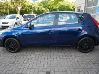 Gebraucht Hyundai i30 Comfort 109 PS (80 kW) 2007 Blau Kleinwagen