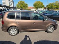 Gebraucht VW Touran Life 150 PS (110 kW) 2013 Braun Van / Kleinbus