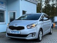 Gebraucht Kia Carens Spirit 135 PS (99 kW) 2015 Silber Van / Kleinbus