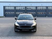 Second-hand Ford Focus Trend 101 CP (74 kW) 2017 Negru Hatchback