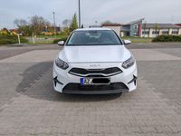 Gebraucht Kia Ceed Vision 101 PS (74 kW) 2024 Weiß Kleinwagen