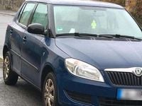 Gebraucht Skoda Fabia 60 PS (44 kW) 2010 Blau Kleinwagen