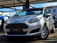Gebraucht Ford Fiesta Trend 75 PS (55 kW) 2014 Silber Kleinwagen