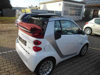 Gebraucht Smart ForTwo Cabrio 71 PS (52 kW) 2012 Weiß Cabrio