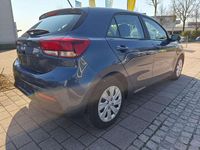 Gebraucht Kia Rio Edition 7 84 PS (61 kW) 2021 Blau Limousine