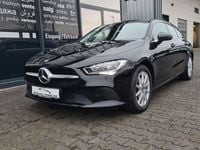 Gebraucht Mercedes CLA180 Shooting Brake 116 PS (85 kW) 2020 Schwarz Kombi