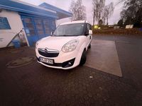 Gebraucht Opel Combo Edition 105 PS (77 kW) 2014 Kombi