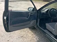 Usata Opel Corsa 45 CV (33 kW) 1995 Nero Utilitaria