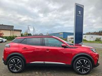 Gebraucht Peugeot e-2008 Allure 100 kW (136 PS) 2020 Rot SUV