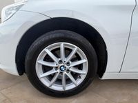 Gebraucht BMW 218 Active Tourer Advantage 136 PS (100 kW) 2014 Alpinweiß Van / Kleinbus