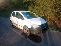 Gebraucht VW Fox 60 PS (44 kW) 2010 Weiß Kleinwagen