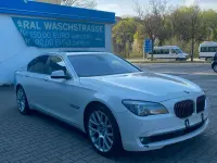 Gebraucht BMW 750 408 PS (300 kW) 2011 Weiß Limousine