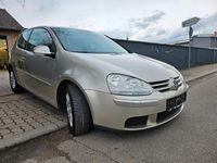 Gebraucht VW Golf IV Individual 116 PS (85 kW) 2005 Gelb Limousine